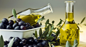 Оливковое масло поможет от выпадения