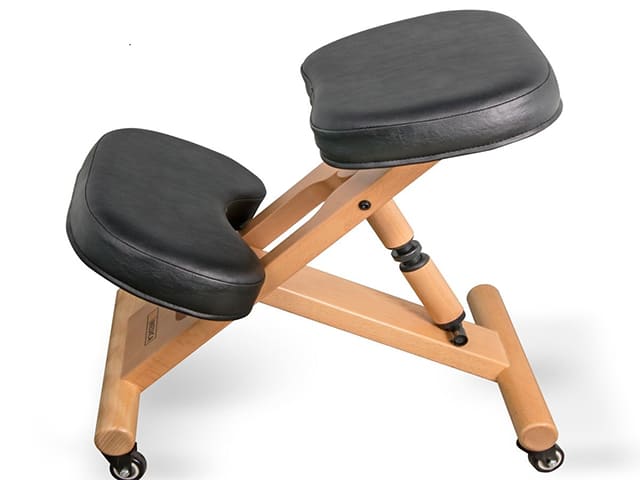 Польза или вред ортопедического коленного стула с упором
